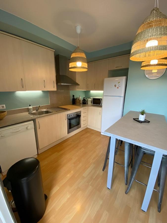 Superbe Appartement Renove, Residence Avec Piscine Roses Kültér fotó