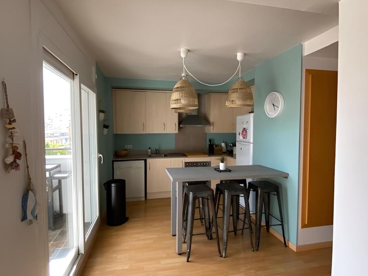Superbe Appartement Renove, Residence Avec Piscine Roses Kültér fotó