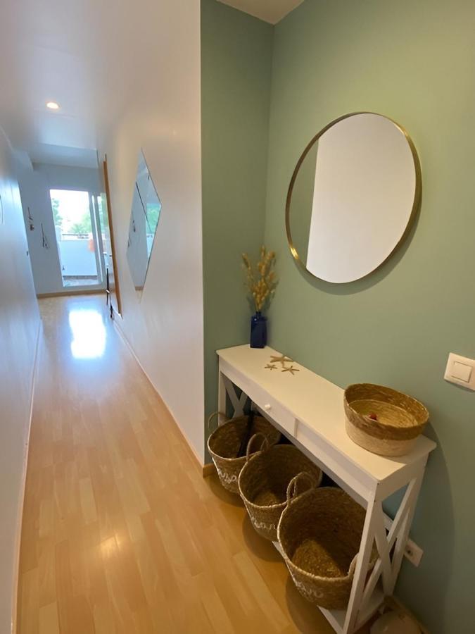 Superbe Appartement Renove, Residence Avec Piscine Roses Kültér fotó